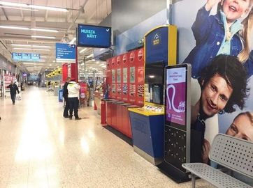 Public Cell Phone Charging Station With Advertising Display Touch Screen