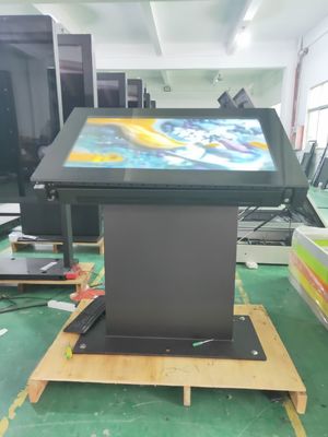 Floor Standing PCPA Touch Outdoor LCD Totem Ergonomic 55in AC100~240V