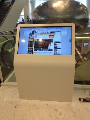 43in IR Interactive Digital Signage SPCC LCD Touch Screen Kiosk 3840x2160